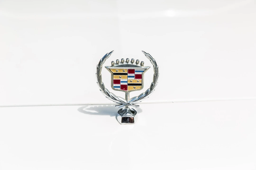1988 Cadillac Brougham - Image 26 of 31