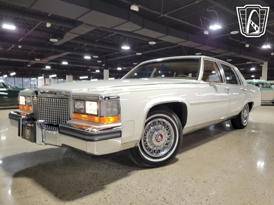1988 Cadillac Brougham - Image 3 of 12