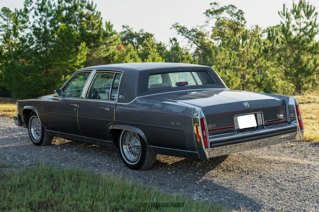 1988 Cadillac Brougham - Image 6 of 12