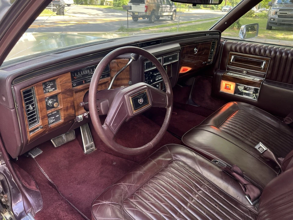 1988 Cadillac Brougham - Image 8 of 14
