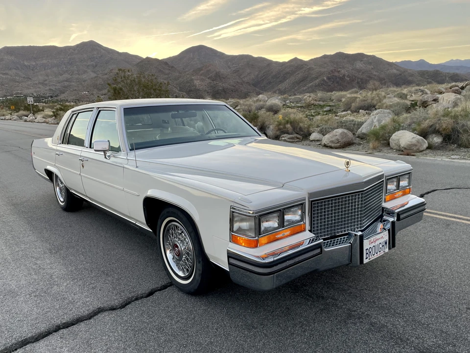 1988 Cadillac Brougham - Image 2 of 31