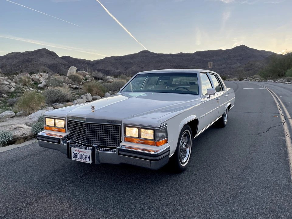 1988 Cadillac Brougham - Image 6 of 31
