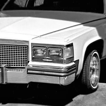 1988 Cadillac Brougham D'Elegance