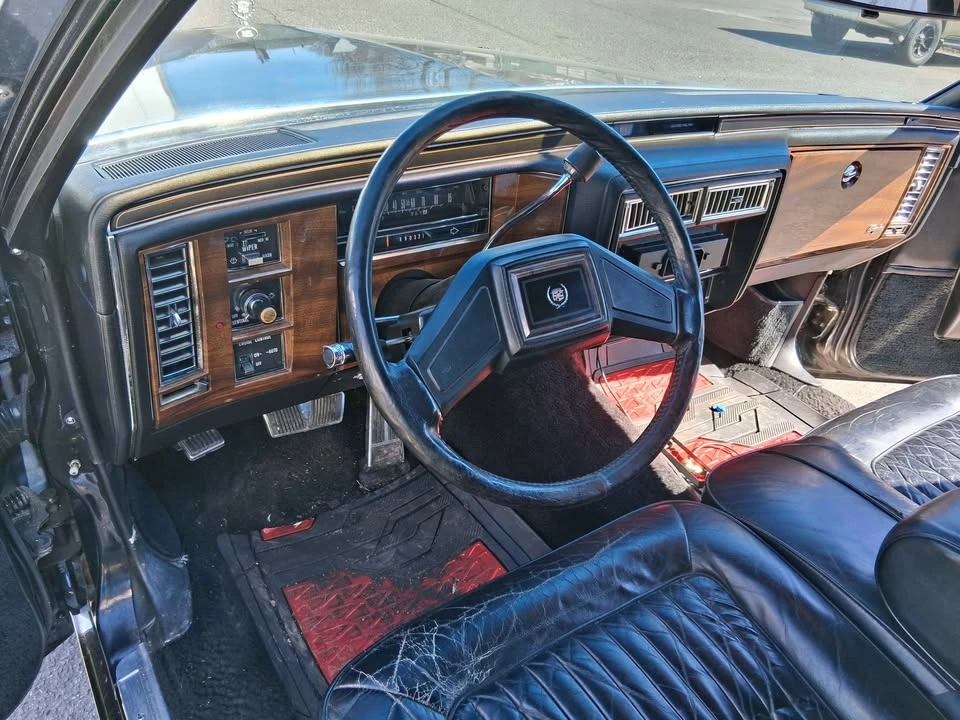 1988 Cadillac Brougham - Image 4 of 12