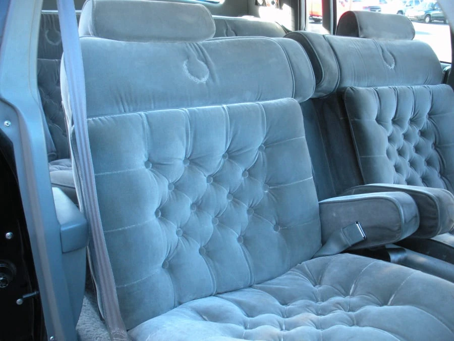 1988 Cadillac Brougham - Image 6 of 12