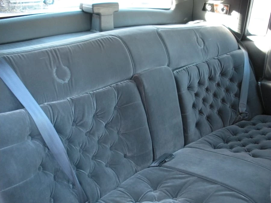 1988 Cadillac Brougham - Image 7 of 12
