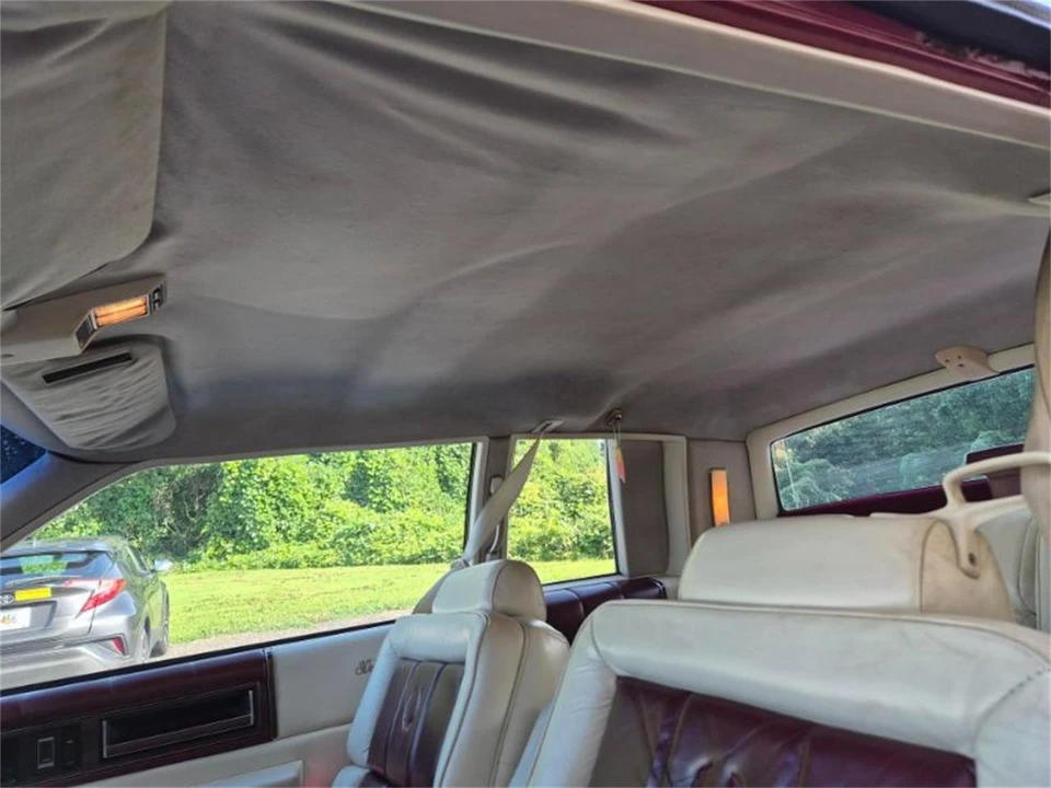 1988 Cadillac DeVille 6th Gen - Image 11 of 19