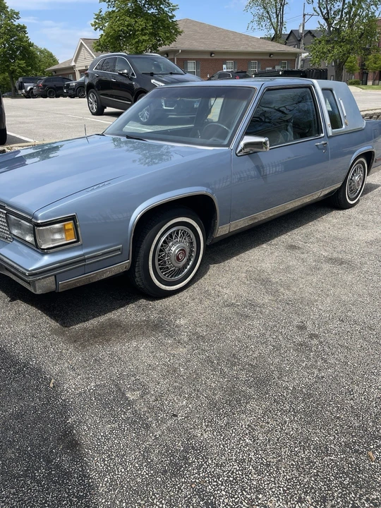 1988 Cadillac DeVille 6th Gen - Image 10 of 23