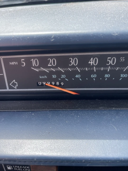 1988 Cadillac DeVille 6th Gen - Image 15 of 23