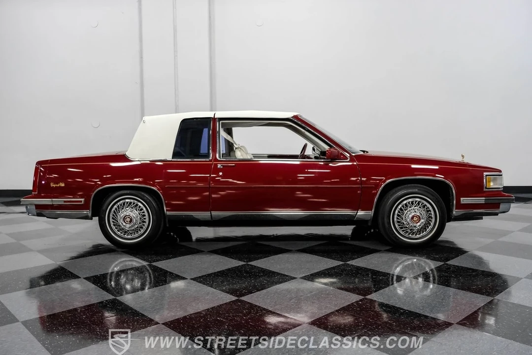 1988 Cadillac DeVille 6th Gen - Image 14 of 21