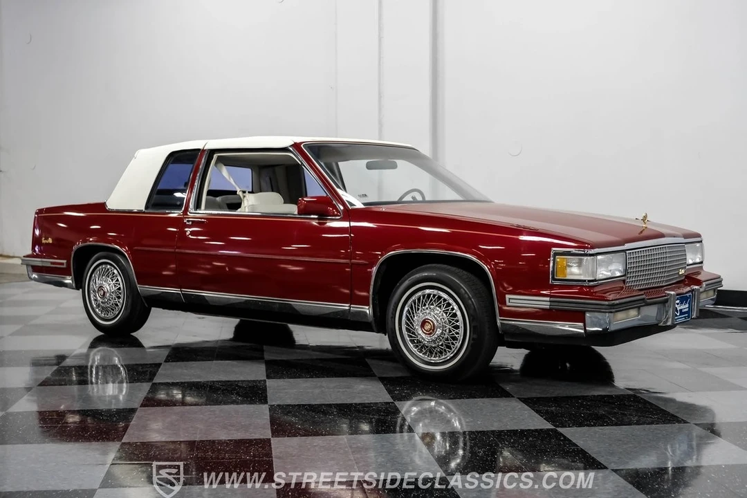 1988 Cadillac DeVille 6th Gen - Image 15 of 21