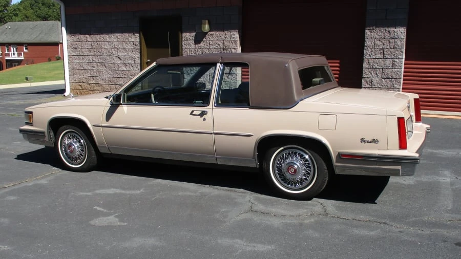 1988 Cadillac DeVille 6th Gen - Image 3 of 22
