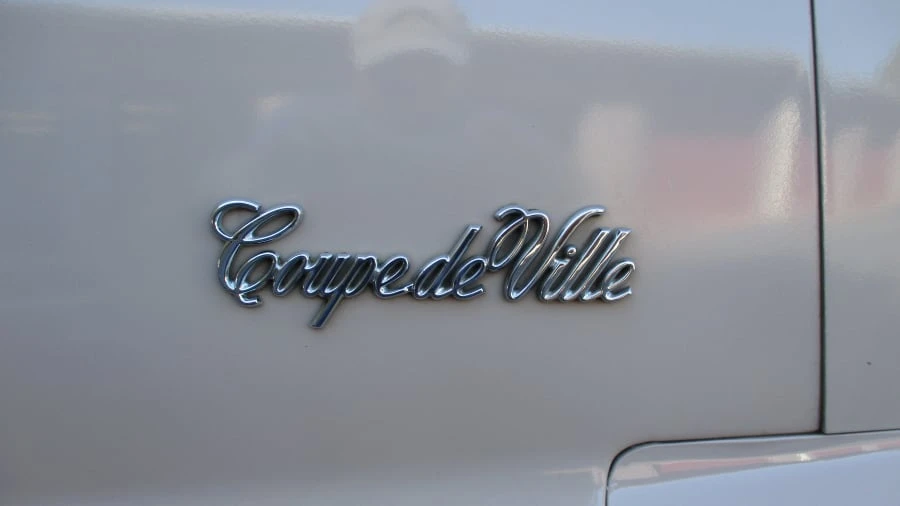 1988 Cadillac DeVille 6th Gen - Image 12 of 22