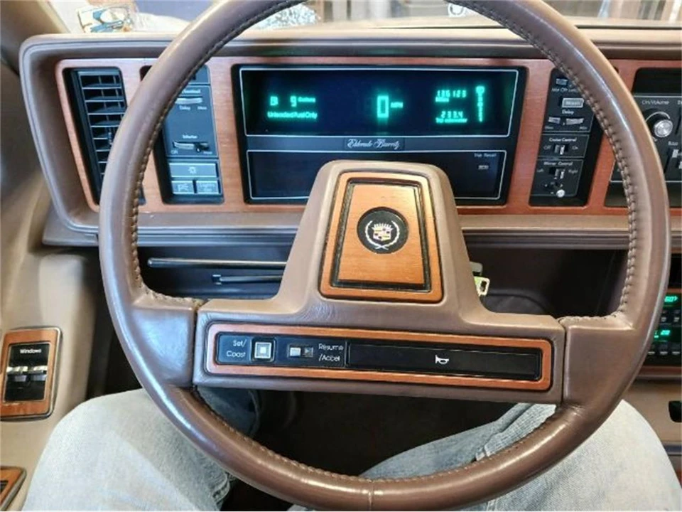 1988 Cadillac Eldorado 11th Gen - Image 4 of 25