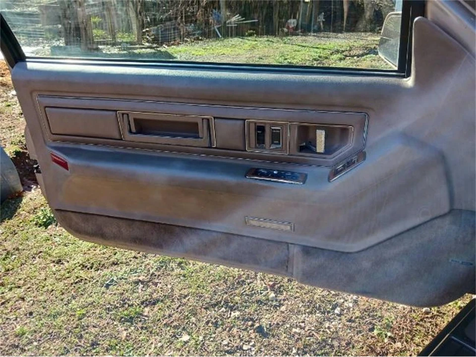 1988 Cadillac Eldorado 11th Gen - Image 9 of 25