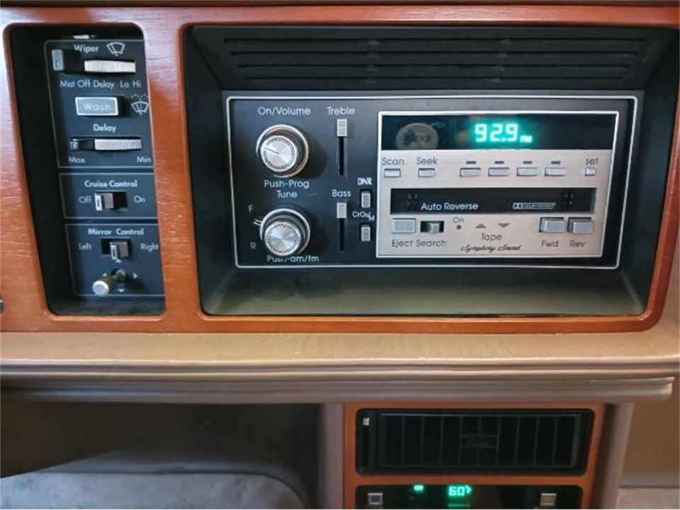 1988 Cadillac Eldorado 11th Gen - Image 5 of 25