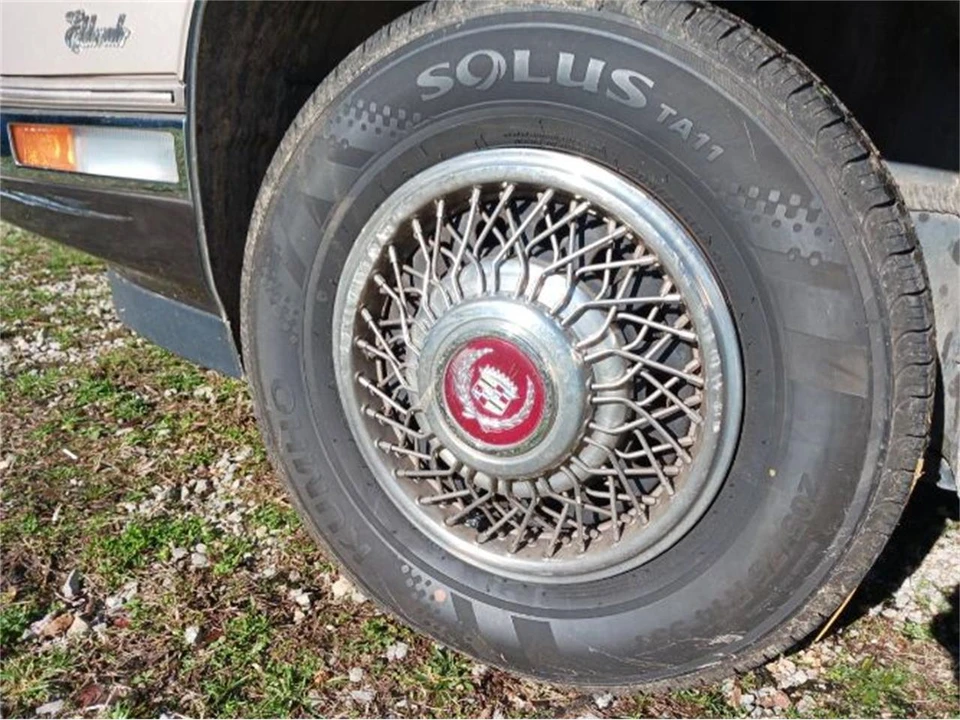 1988 Cadillac Eldorado 11th Gen - Image 7 of 25