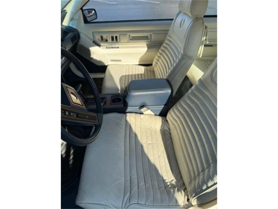 1988 Cadillac Eldorado 11th Gen - Image 9 of 15