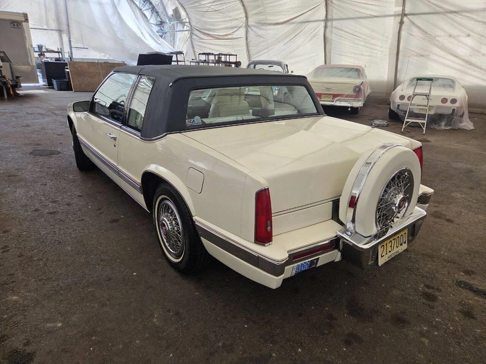 1988 Cadillac Eldorado 11th Gen - Image 11 of 31