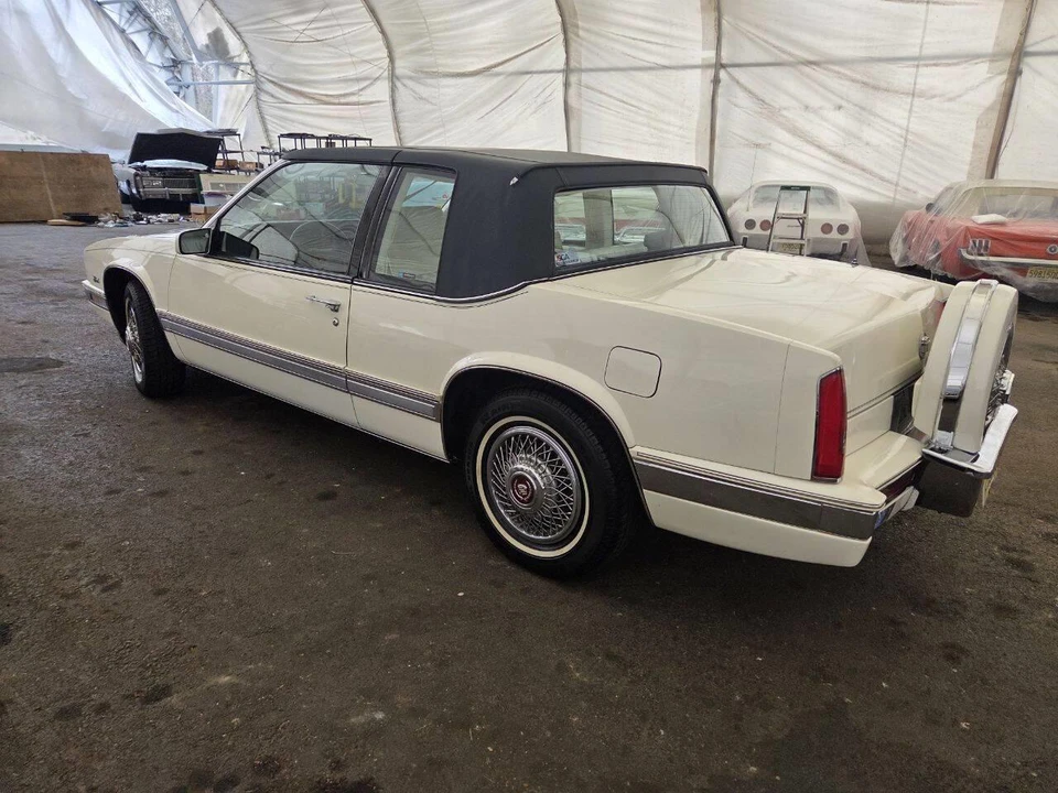 1988 Cadillac Eldorado 11th Gen - Image 12 of 31