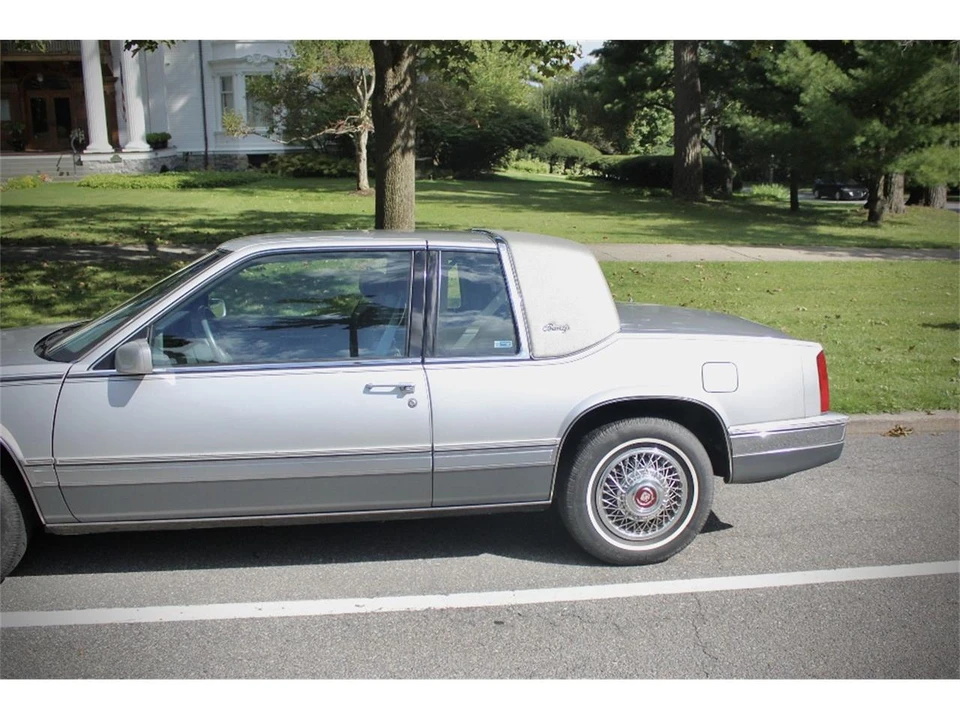 1988 Cadillac Eldorado 11th Gen - Image 3 of 31