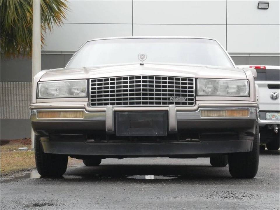 1988 Cadillac Eldorado 11th Gen - Image 22 of 31