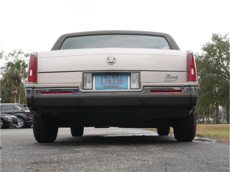 1988 Cadillac Eldorado 11th Gen - Image 19 of 31