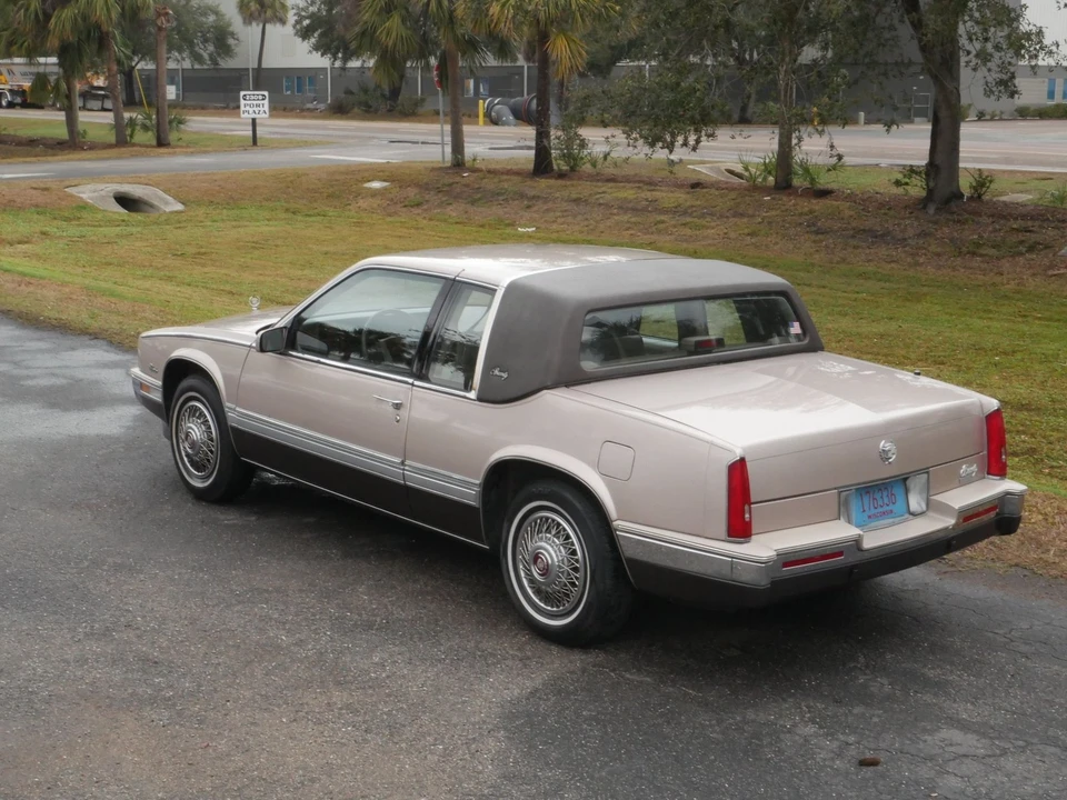 1988 Cadillac Eldorado 11th Gen - Image 14 of 21