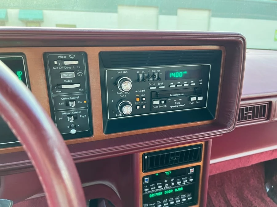 1988 Cadillac Eldorado 11th Gen - Image 19 of 29