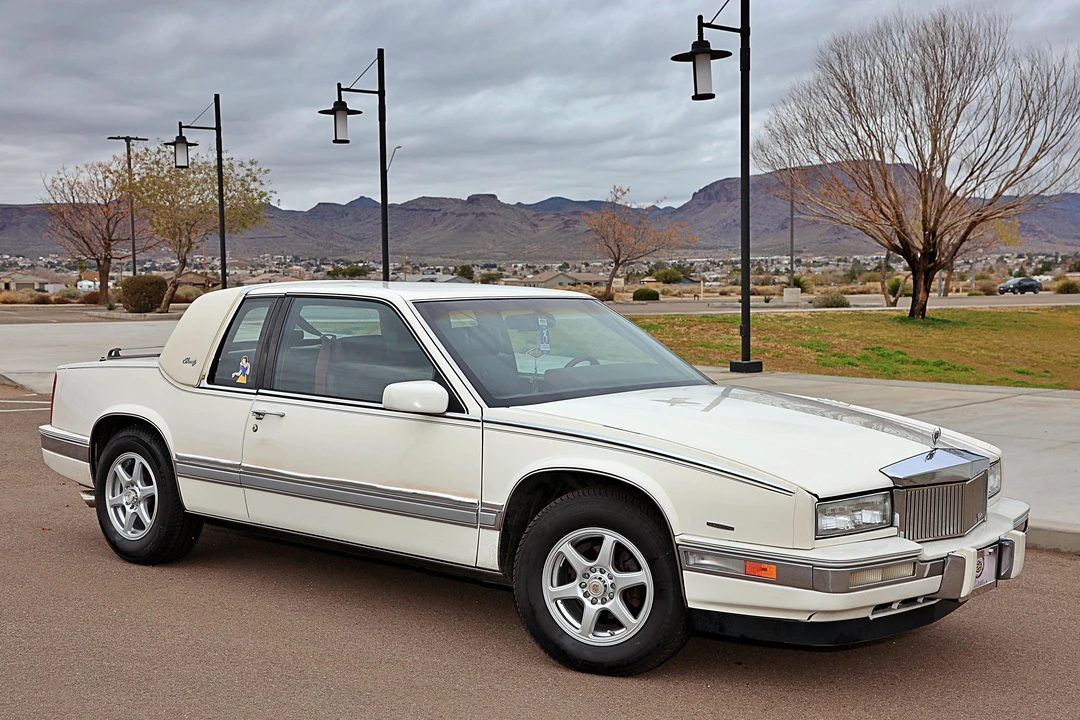 1988 Cadillac Eldorado 11th Gen - Image 16 of 31