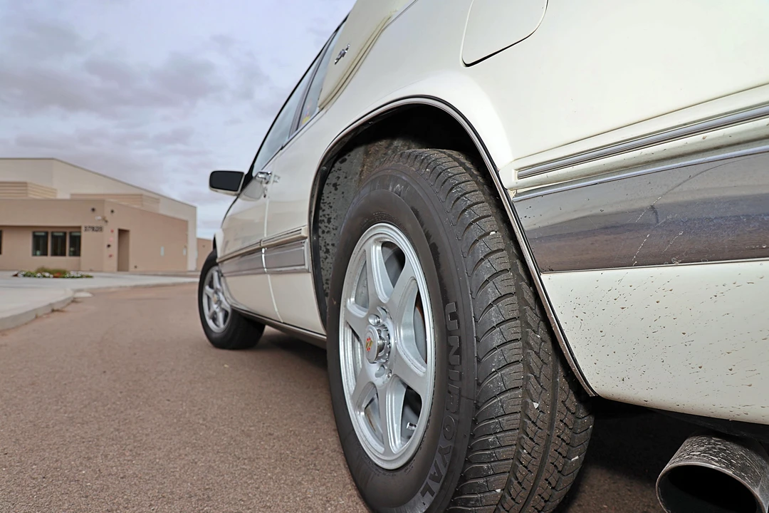 1988 Cadillac Eldorado 11th Gen - Image 20 of 31