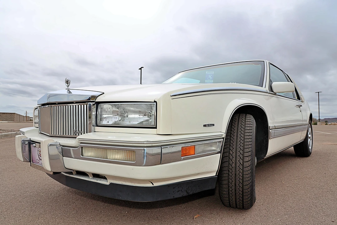 1988 Cadillac Eldorado 11th Gen - Image 8 of 31