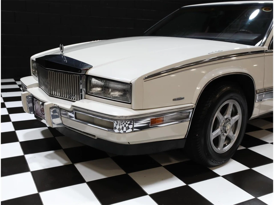 1988 Cadillac Eldorado 11th Gen - Image 7 of 31