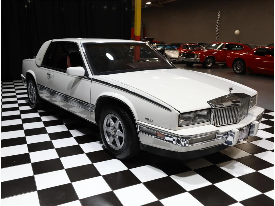 1988 Cadillac Eldorado 11th Gen - Image 16 of 31