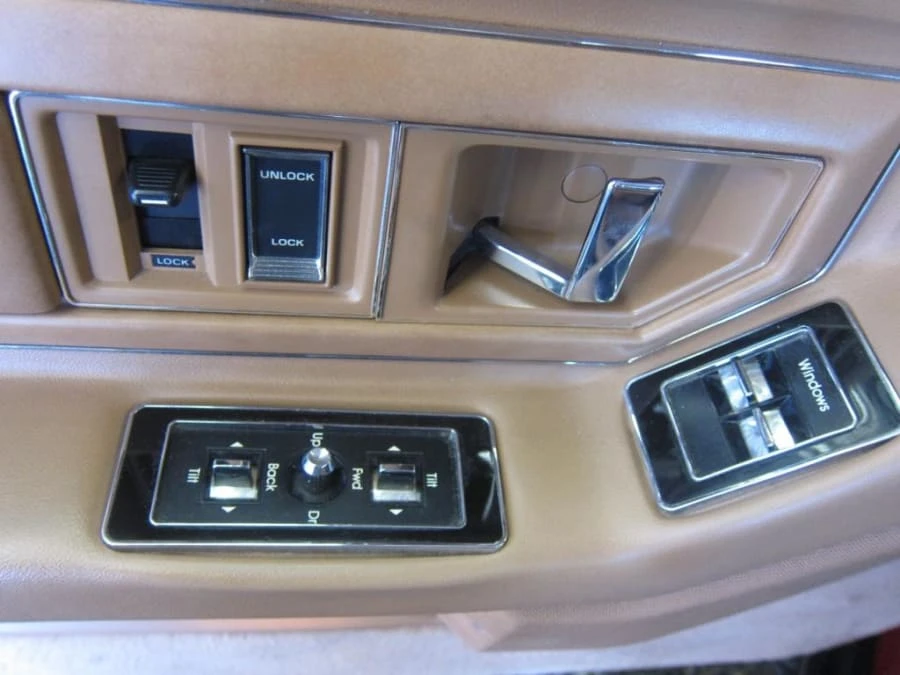 1988 Cadillac Eldorado 11th Gen - Image 6 of 10