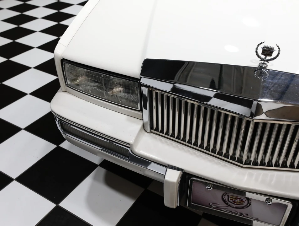 1988 Cadillac Eldorado 11th Gen - Image 15 of 31