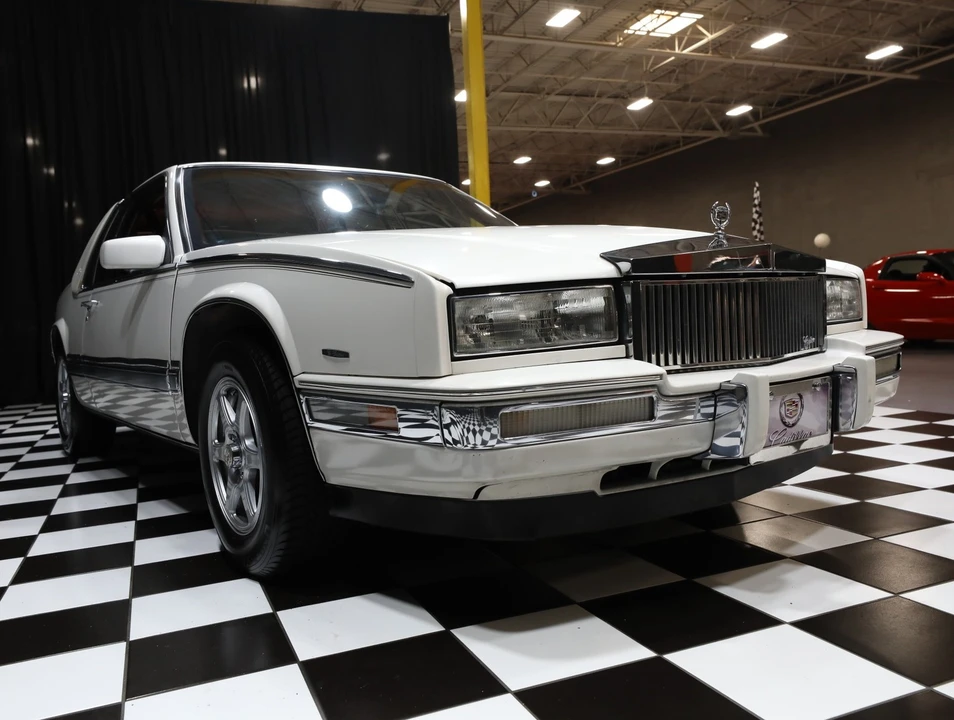 1988 Cadillac Eldorado 11th Gen - Image 17 of 31