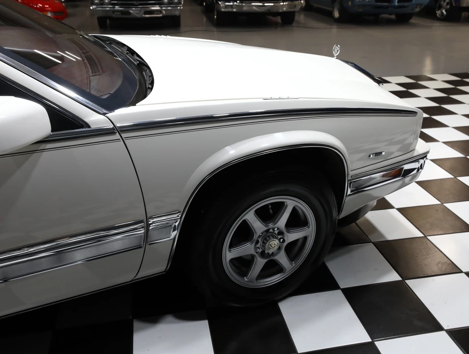 1988 Cadillac Eldorado 11th Gen - Image 18 of 31