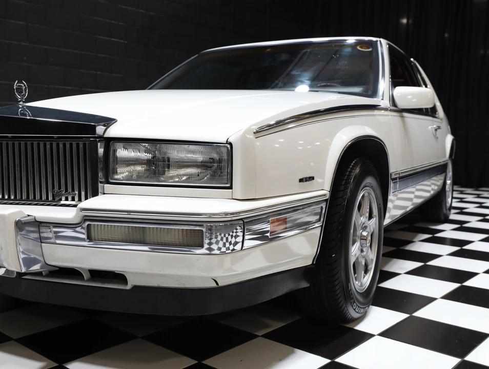 1988 Cadillac Eldorado 11th Gen - Image 9 of 31