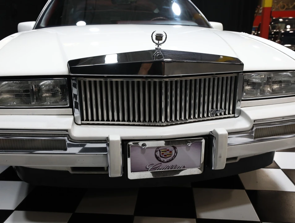 1988 Cadillac Eldorado 11th Gen - Image 14 of 31
