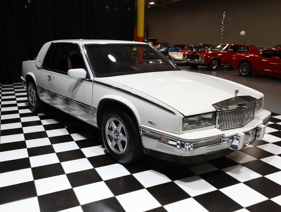 1988 Cadillac Eldorado 11th Gen - Image 16 of 31
