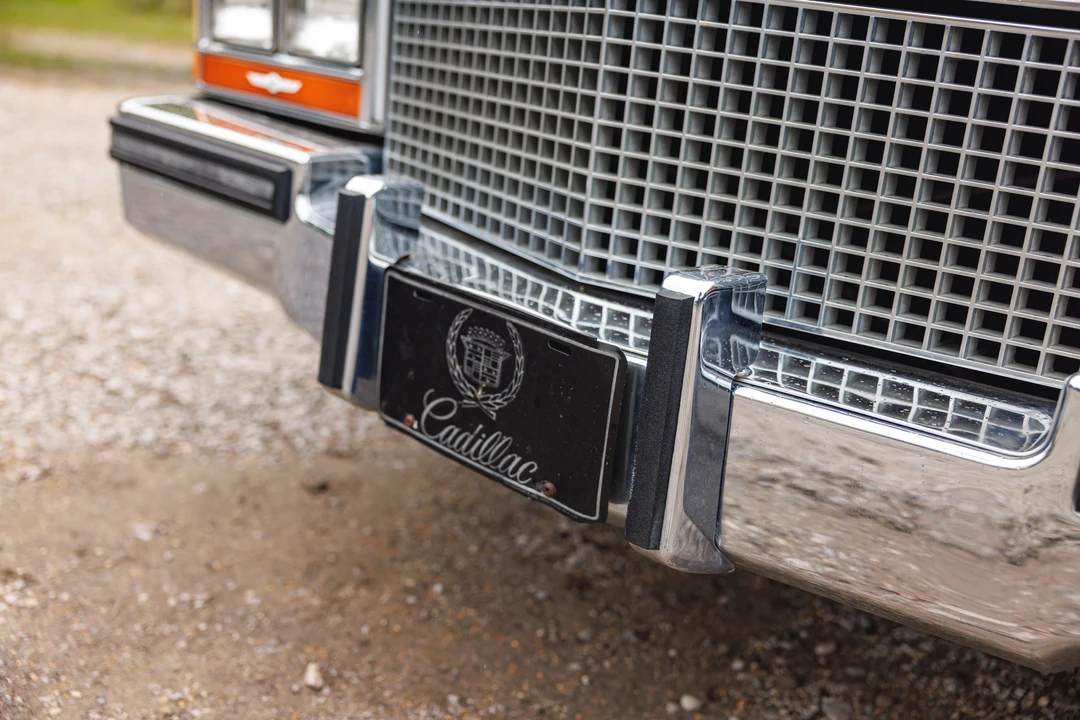 1988 Cadillac Fleetwood - Image 24 of 31