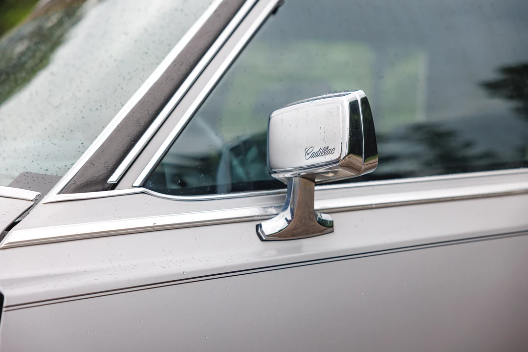 1988 Cadillac Fleetwood - Image 29 of 31