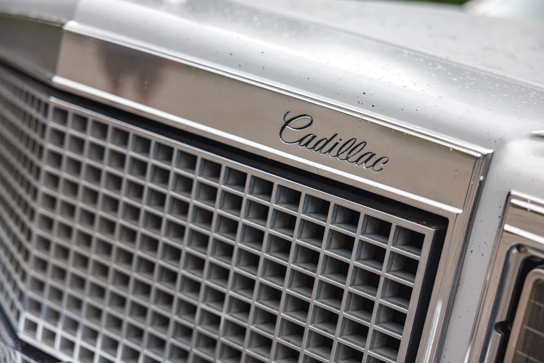 1988 Cadillac Fleetwood - Image 23 of 31