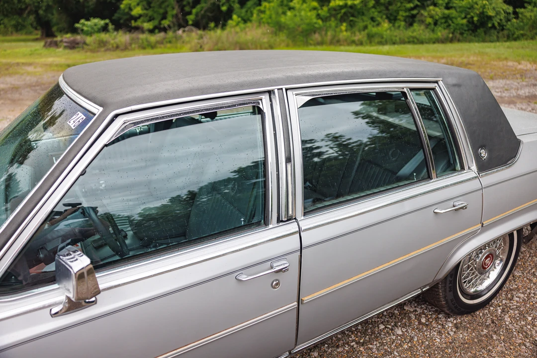 1988 Cadillac Fleetwood - Image 31 of 31