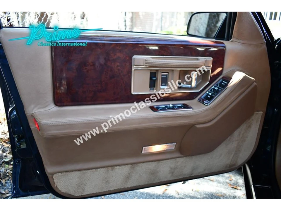 1988 Cadillac Seville - Image 23 of 31