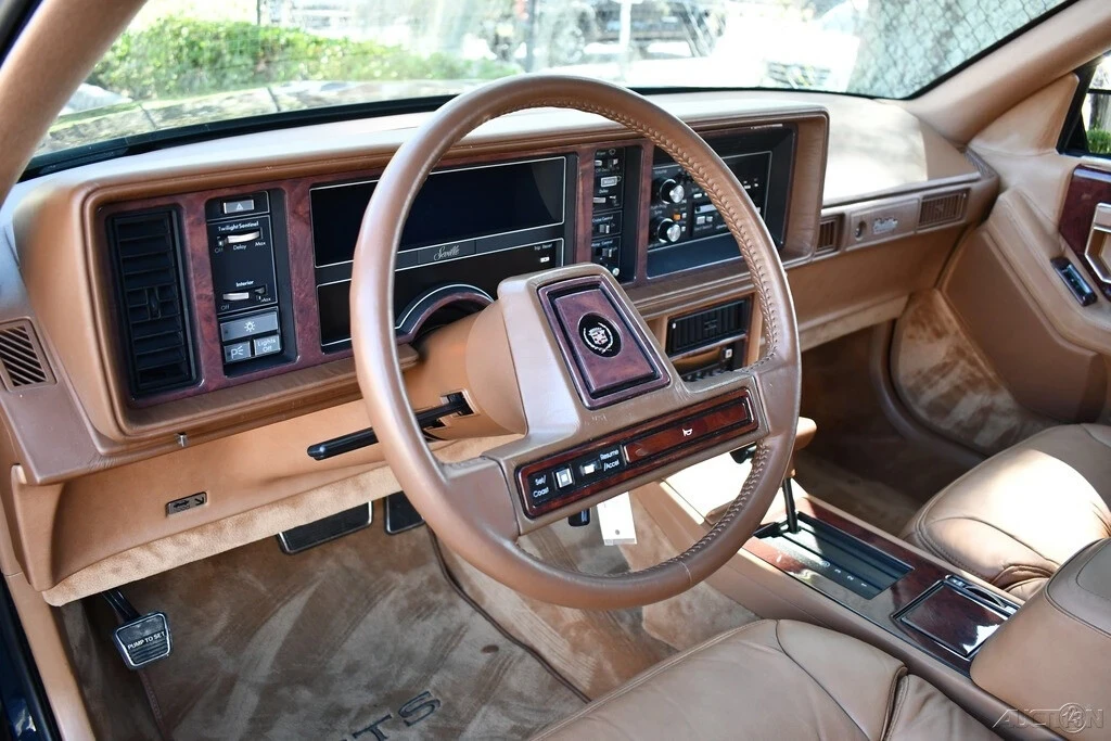 1988 Cadillac Seville - Image 21 of 21