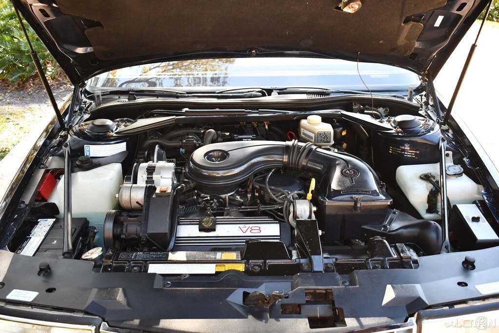1988 Cadillac Seville - Image 9 of 21
