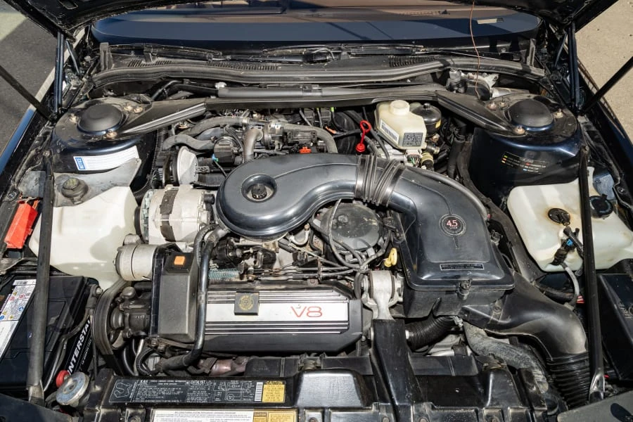 1988 Cadillac Seville - Image 25 of 27