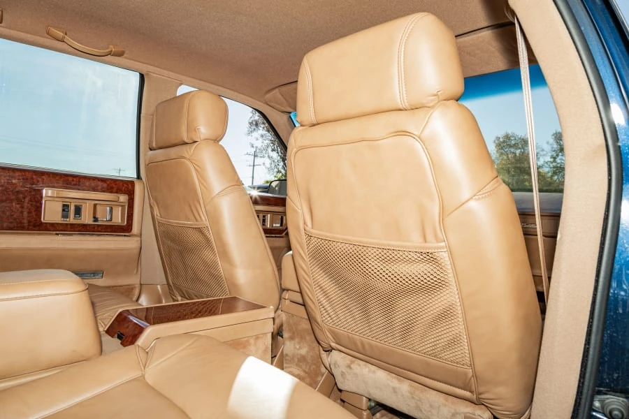 1988 Cadillac Seville - Image 20 of 27